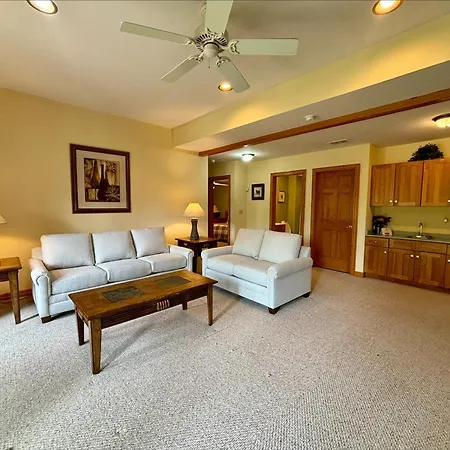 Mountain Top Lodge